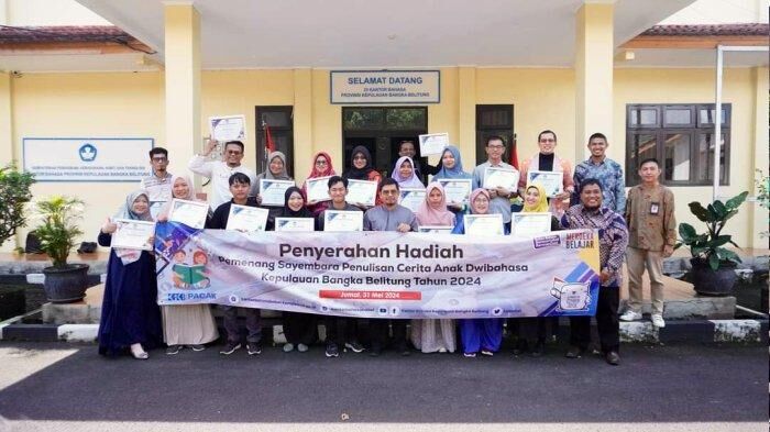 DOSEN DAN MAHASISWA PRODI TBI MENANG SAYEMBARA PENULISAN CERITA ANAK DWI BAHASA TINGKAT PROVINSI