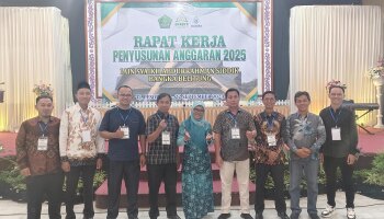 Dekan Fakultas Tarbiyah IAIN Syaikh Abdurrahman Siddik Bangka Belitung Mengikuti Rapat Kerja Penyusunan Anggaran Tahun 2025