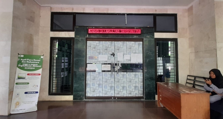 Ruang Akademik Fakultas Tarbiyah